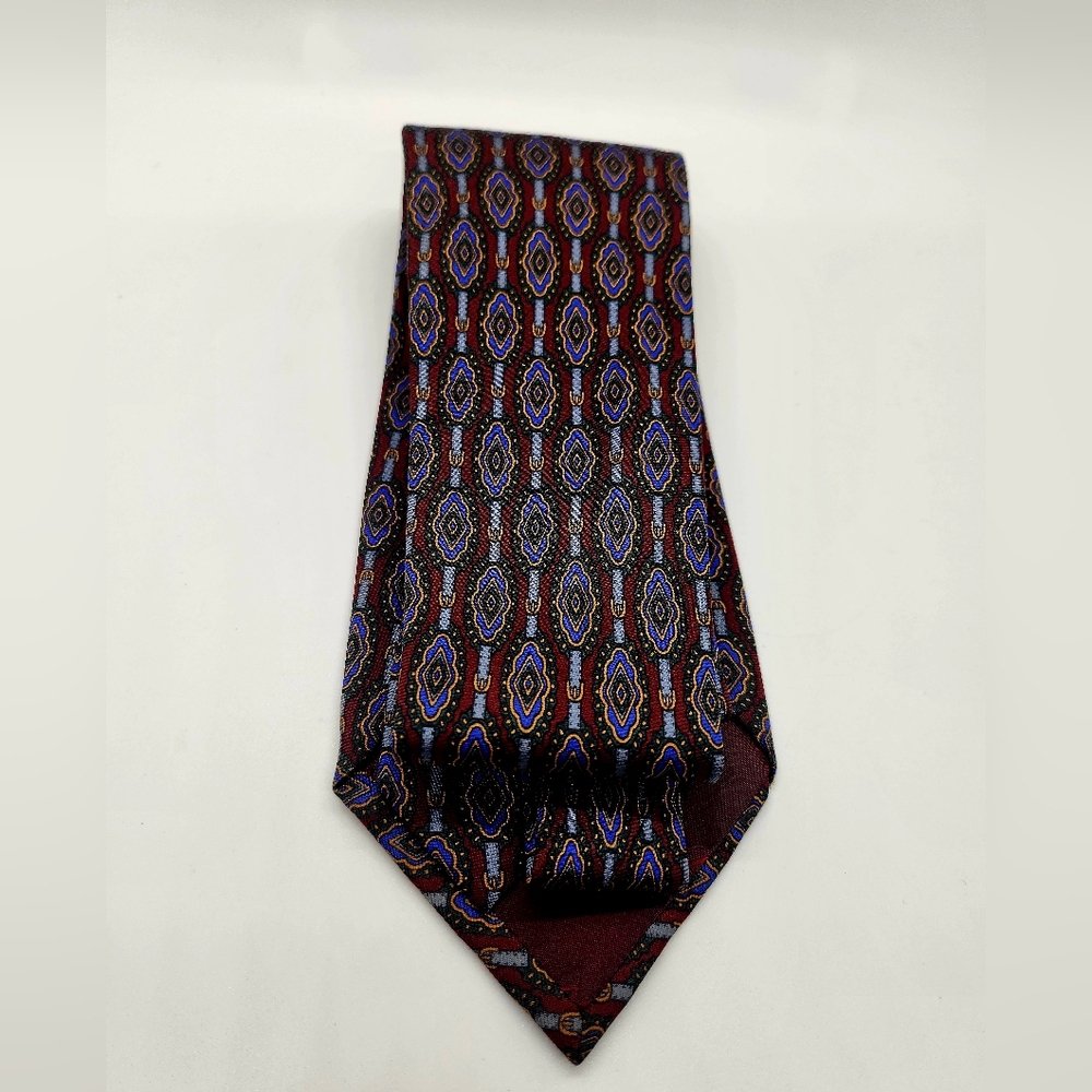 Gucci 100% Silk Tie - Picture 2 of 6